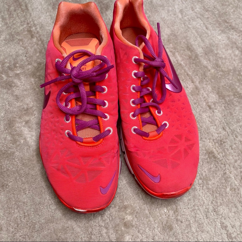 Nike Free Trainer - Picture 2 of 4